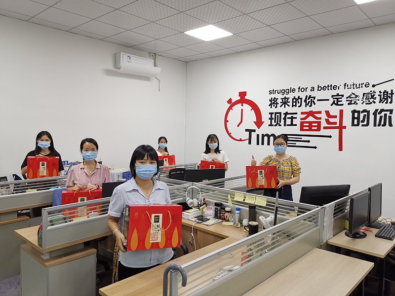 油煙凈化器，油煙凈化設(shè)備，油煙凈化機
