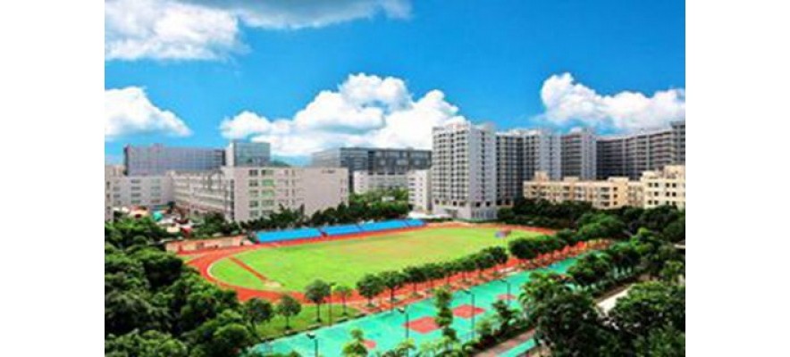 廣杰 GOJEK：深圳市奮達(dá)職業(yè)技術(shù)學(xué)校14萬(wàn)風(fēng)量油煙凈化案例！